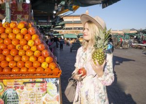 morocco girl jemaa el fna orange juice